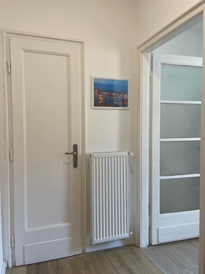 Neighbor Of Gellert By Nw Apartman